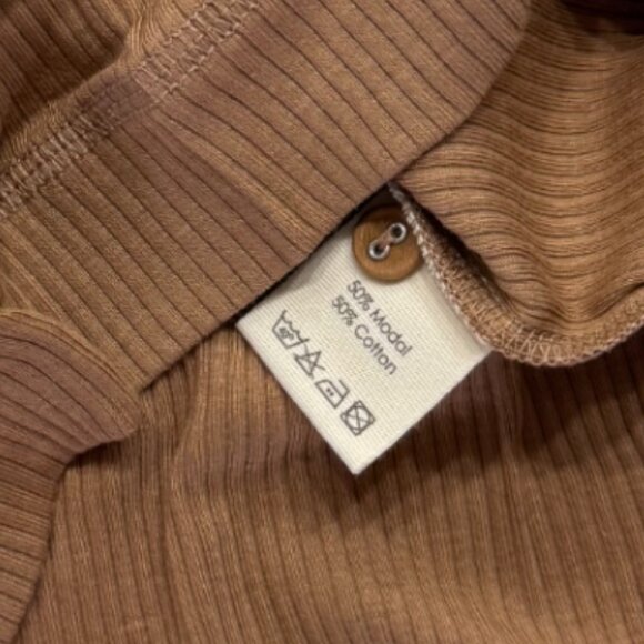 MARMAR COPENHAGEN - SHORT SLEEVE TEE - 50%COTTON - CAMEL - 8Y - NWT - Picture 4 of 4